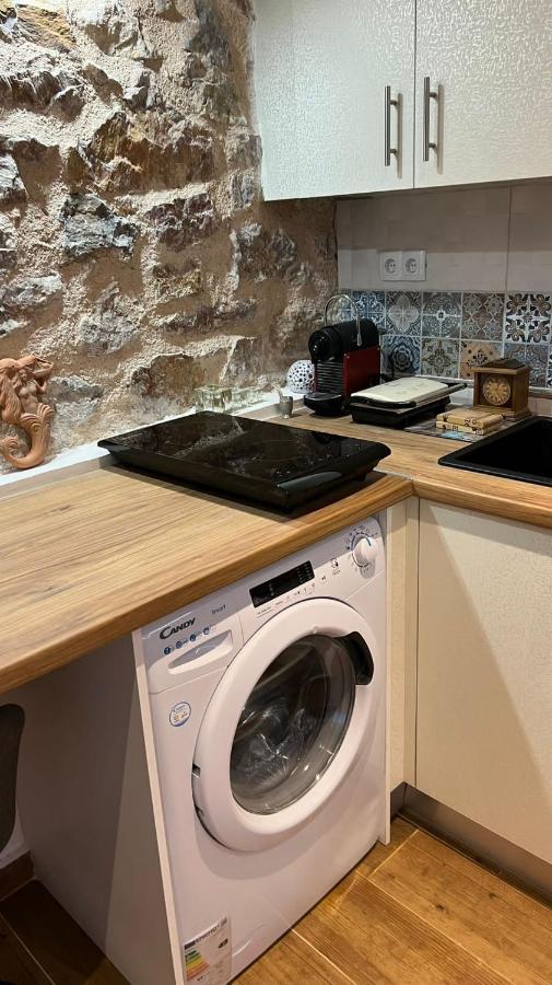 Stone Inn Near Acropolis & Metro 石头记 Felsenhohle أثينا المظهر الخارجي الصورة