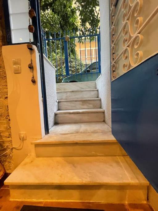Stone Inn Near Acropolis & Metro 石头记 Felsenhohle أثينا المظهر الخارجي الصورة