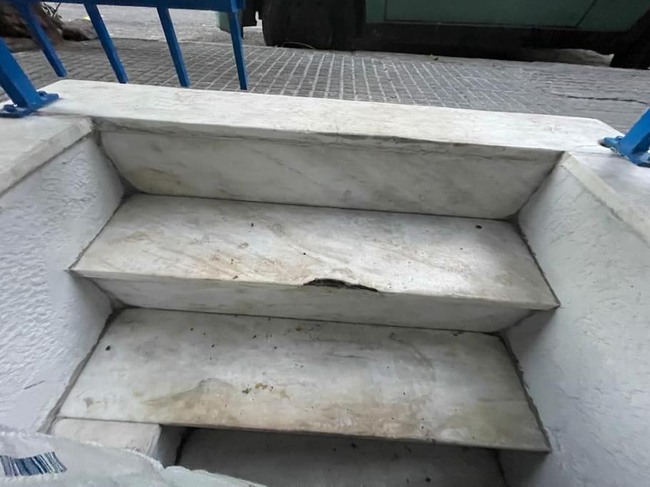 Stone Inn Near Acropolis & Metro 石头记 Felsenhohle أثينا المظهر الخارجي الصورة